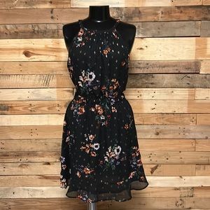 Lightweight floral on Black chiffon, ruffled hem, Collective Concepts, size M